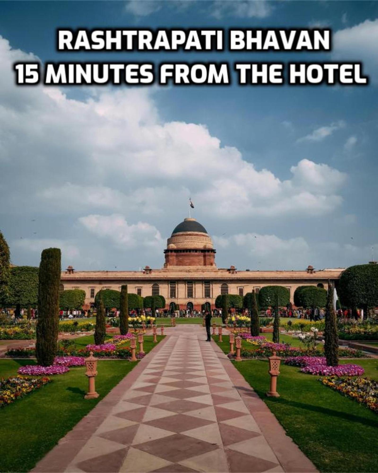 Bless Inn - Near Connaught Place Ню Делхи Екстериор снимка